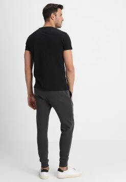 Prix Dynamité Pier One Pantalon de survêtement pantalons normale homme -VêtementsElite Boutique 41603f18a9d7497b85a73a2ae36be969
