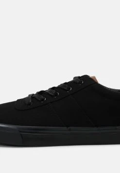 Pier One UNISEX - Baskets basses Prix Bradés sneakers rond -VêtementsElite Boutique 41e1e9d82dad4d76bd89c87093765711