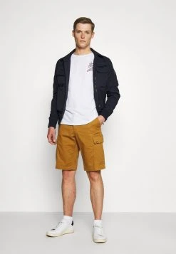 Pier One Rabais T-shirt imprimé t-shirts col rond homme -VêtementsElite Boutique 421b1870db7347aabc15fa748ab3319e