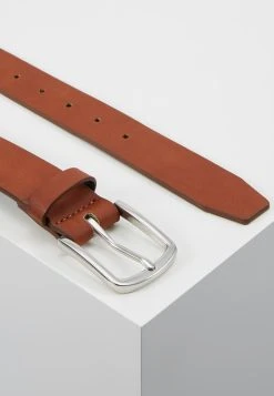 Prix Imbattable Pier One UNISEX - Ceinture ceintures boucle ardillon 11 Prix Imbattable Pier One UNISEX - Ceinture ceintures boucle ardillon -VêtementsElite Boutique 44d772e37c004f4385be5ae92c444be0