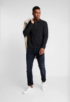 Pier One En promotion 2 PACK - Polo t-shirts col polo homme -VêtementsElite Boutique 46d4746a5912418989a2ad4ded24086f