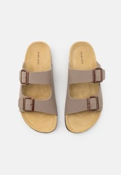 Pier One UNISEX - Chaussons En Remise ouvert homme -VêtementsElite Boutique 47b80b1f1fd548c6b3cd4bf590fe8b2b