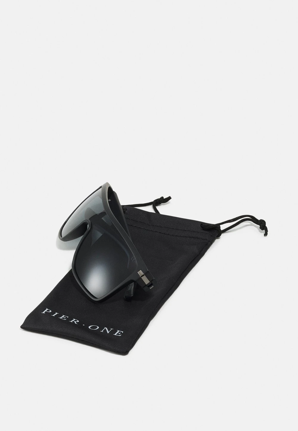 Pier One Prix Dégriffé UNISEX - Lunettes de soleil monoverre 6 Pier One Prix Dégriffé UNISEX - Lunettes de soleil monoverre – Image 4