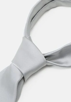 Pier One Prix Discount 2 PACK - Cravate cravates et accessoires de costume à pois homme -VêtementsElite Boutique 4966aa2b339c467fb613d6c555152111