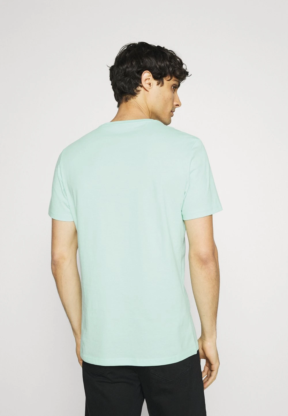 Pier One 5 PACK - T-shirt basique Un Tarif Préférentiel t-shirts col rond homme 5 Pier One 5 PACK - T-shirt basique Un Tarif Préférentiel t-shirts col rond homme – Image 3