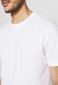 Vendre-Réclame Pier One 5 PACK - T-shirt basique t-shirts col rond homme -VêtementsElite Boutique 4a6de0d2b72e4f1290d4d17a26a3cd34