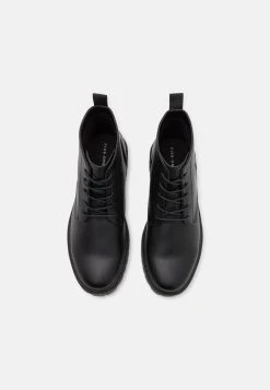 Pier One Réduction Bottines à lacets bottes rond homme -VêtementsElite Boutique 4c1cca2ed2e34bd3ac1902455cdce8c9