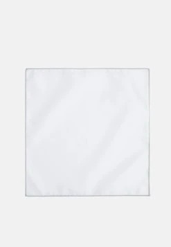 Rabais Pier One SET - Noeud papillon cravates et accessoires de costume carreaux homme -VêtementsElite Boutique 4d133a19f8474dfcbe6738d1e3afbc4d