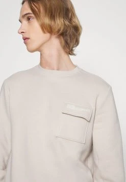 Prix Avantageux Pier One UNITED UTILITY CREW - Sweatshirt sweats & hoodies col rond homme -VêtementsElite Boutique 4da17c2fd74c4e71a0069a716355013f