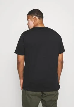 Prix Accessible Pier One 5 PACK - T-shirt basique t-shirts col rond homme -VêtementsElite Boutique 4e16f3334138431ea41b293b3c3aa654