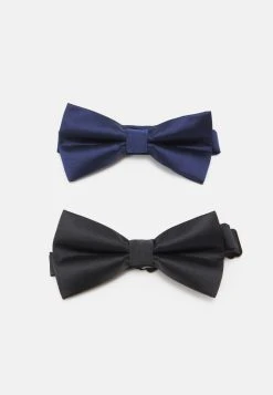 Qualité Supérieure Pier One 2 PACK - Noeud papillon cravates et accessoires de costume couleur unie homme -VêtementsElite Boutique 4f7a54bb1f924b1391658cf459944238 3
