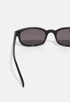 Pier One Qualité Garantie Lunettes de soleil rectangulaire homme -VêtementsElite Boutique 5258937d250d41e59288ff562a4dc240