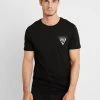 Prix Acceptable Pier One T-shirt imprimé t-shirts & polos col rond homme -VêtementsElite Boutique 5658ff9068e04e928532431632329924