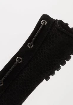 Prix Abordable Pier One LEATHER - Mocassins chaussures basses carré homme -VêtementsElite Boutique 572732164073465eb09f7f8312bb4186