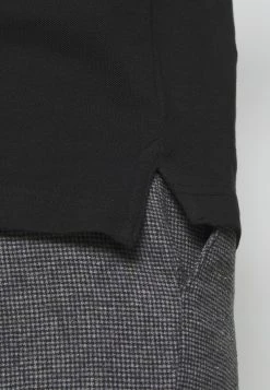 Pier One Prix Imbattable 3 PACK - Polo t-shirts col polo homme -VêtementsElite Boutique 5786b2765efe4547be1a94d878406dcc