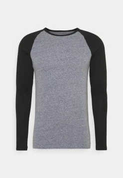 Pier One Prix Gelé T-shirt à manches longues t-shirts & polos col rond homme -VêtementsElite Boutique 5bebadd91894462984f2724e27e46f6c