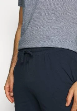 Pier One Pyjama Prix Favorable pyjamas normale homme 12 Pier One Pyjama Prix Favorable pyjamas normale homme -VêtementsElite Boutique 5cd278190b7e4ca4a9d8e88f3d1570ec