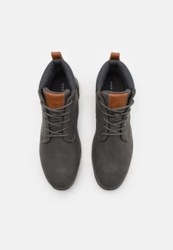 Pier One Baskets montantes Discount En Ligne baskets & sneakers rond homme -VêtementsElite Boutique 5d54a14fce3142fca06300724bbddad9