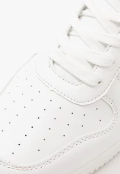 Prix Cassé Pier One Baskets basses baskets & sneakers rond homme -VêtementsElite Boutique 5d5cc800ab00419eb9df0507ab30de3a