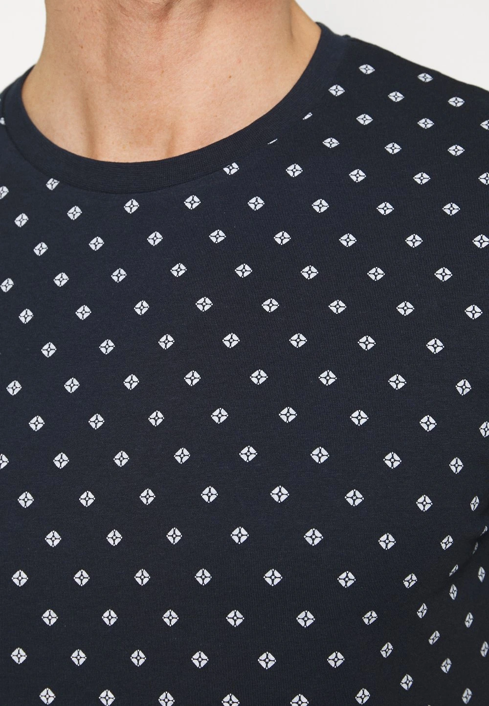 Pier One 3 PACK - T-shirt imprimé Soldes En Ligne t-shirts & polos col rond homme 9 Pier One 3 PACK - T-shirt imprimé Soldes En Ligne t-shirts & polos col rond homme – Image 7