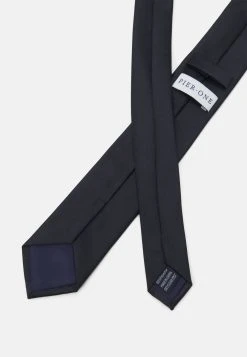 Soldes En Ligne Pier One SET - Mouchoir de poche pochettes de costume couleur unie homme 18 Soldes En Ligne Pier One SET - Mouchoir de poche pochettes de costume couleur unie homme -VêtementsElite Boutique 601cea1b2c974f6e8817f504b4aa600e