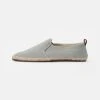Prix Compétitif Pier One Espadrilles rond unisex -VêtementsElite Boutique 621fd85dbbf041b188dbc80717f845f6
