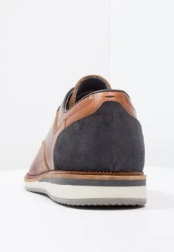 Pier One Prix Préférentiel Chaussures à lacets derbies et richelieus rond homme -VêtementsElite Boutique 62bafa7d75c846b4abe203962c424ad3