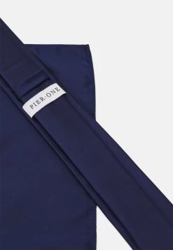 Pier One Bas Prix SET - Mouchoir de poche pochettes de costume couleur unie homme -VêtementsElite Boutique 63b2792cb5484835b6f199c519b19817