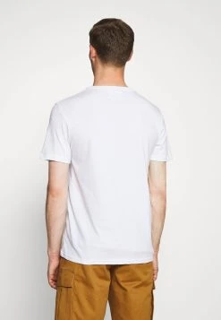 Pier One Rabais T-shirt imprimé t-shirts col rond homme -VêtementsElite Boutique 643d0ba095454638ba1570d48f05a187