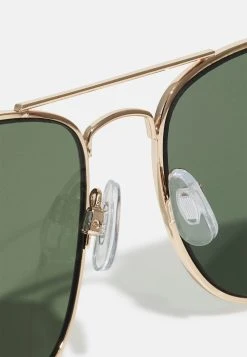 Pier One Prix Légers Lunettes de soleil aviateur unisex -VêtementsElite Boutique 65e1aff8c8734ac58f193c735af5fc25