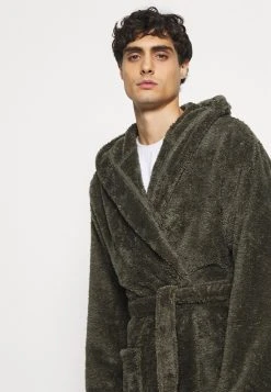 Pier One Peignoir Prix Compétitif sous-vêtements & chaussettes capuche homme -VêtementsElite Boutique 65ea8ffbdd2149b7890e34f2b0655607