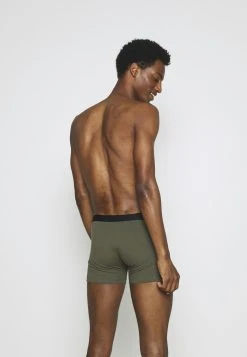 Pier One Prix Refroidis 5 PACK - Shorty sous-vêtements normale homme -VêtementsElite Boutique 6822d26d855c47a8b1b6a1148855bef4