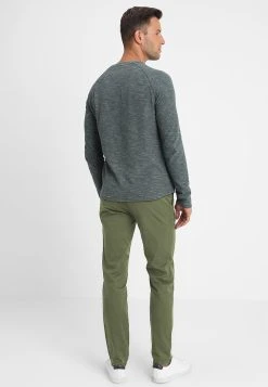 Pier One Chino Qualité Excellente pantalons normale homme 14 Pier One Chino Qualité Excellente pantalons normale homme -VêtementsElite Boutique 68ea94008079472785ad83ae6cb4e18a