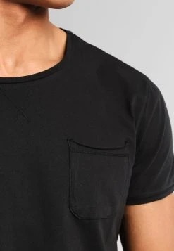 Pier One Prix Abordable T-shirt basique t-shirts & polos col rond homme 14 Pier One Prix Abordable T-shirt basique t-shirts & polos col rond homme -VêtementsElite Boutique 6a108a6cdc0a40208a060ee0ef6ba83f