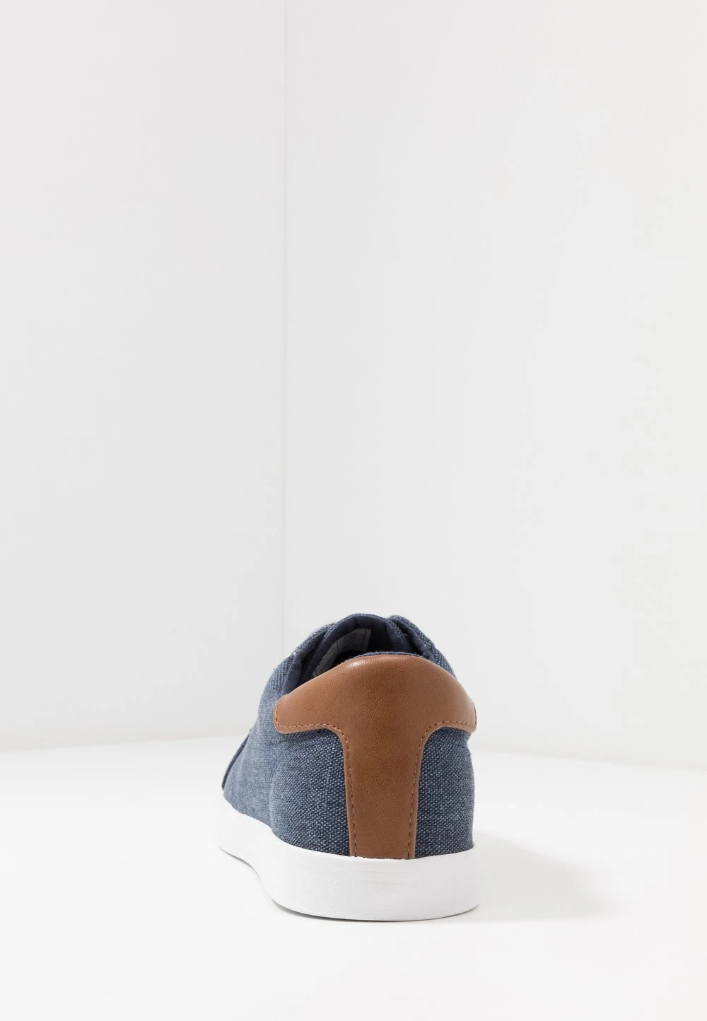 Excellente qualité Pier One Baskets basses sneakers rond homme 6 Excellente qualité Pier One Baskets basses sneakers rond homme – Image 4