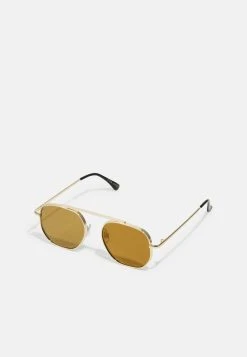 Pier One Prix Préférentiel Lunettes de soleil aviateur homme 11 Pier One Prix Préférentiel Lunettes de soleil aviateur homme -VêtementsElite Boutique 6a97a58554b94715ac3e15fb6b9c0855 2