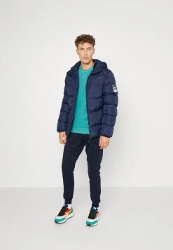 Pier One Prix Aimable 3 PACK - Sweatshirt pulls et gilets col rond homme