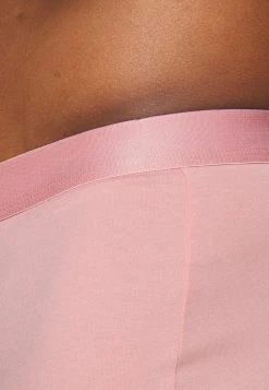 Pier One 5 PACK - Shorty Prix Légers sous-vêtements normale homme -VêtementsElite Boutique 6f152ae6efb5436e84326147d929189c