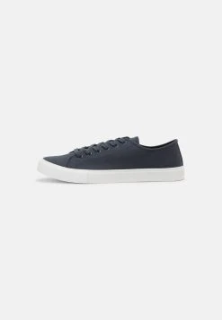 Pier One qualité absolue UNISEX - Baskets basses baskets & sneakers rond -VêtementsElite Boutique 6f1fa4ac1195434da0c51a305459c8e1 1