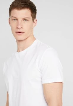 Pier One Prix Abordable 5 PACK - T-shirt basique t-shirts col rond homme 22 Pier One Prix Abordable 5 PACK - T-shirt basique t-shirts col rond homme -VêtementsElite Boutique 71515d50380445119f27b048eaf75d50