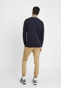 Pier One Pantalon cargo Prix Abordable pantalons normale homme -VêtementsElite Boutique 718f82663e8949ae8350988bfc78ba4e