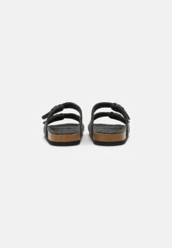Pier One En Remise UNISEX - Mules sandales et tongs ouvert -VêtementsElite Boutique 7362c70939bb494cb07a4dbdaad62de8