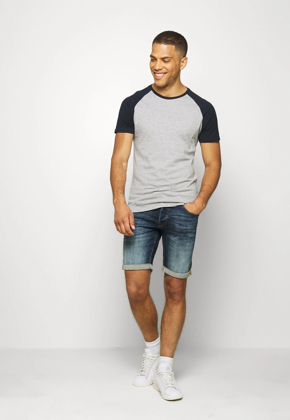 Prix Affortable Pier One T-shirt basique t-shirts & polos col rond homme 4 Prix Affortable Pier One T-shirt basique t-shirts & polos col rond homme – Image 2