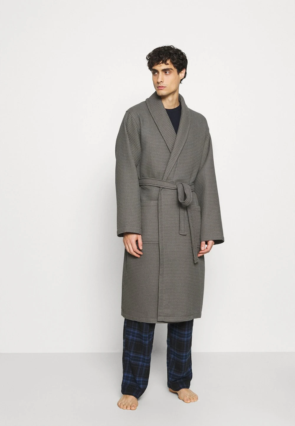 Pier One Discount En Ligne Peignoir sous-vêtements & chaussettes col châle homme 3 Pier One Discount En Ligne Peignoir sous-vêtements & chaussettes col châle homme