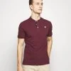 Pier One Prix Imbattable Polo t-shirts & polos col tunisien homme -VêtementsElite Boutique 75508e0b0684431f8a69aa992d337b3f