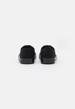 Pier One UNISEX - Baskets basses Prix Affortable baskets & sneakers rond -VêtementsElite Boutique 761127af0132415e9e3d99e0d40374ac