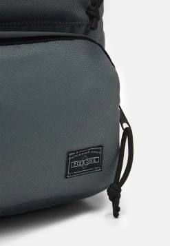 Pier One UNISEX - Sac à dos Qualité Fiable sacs compartiment pour pc portable -VêtementsElite Boutique 76b4d64a2a4f40b38cc0ae365119fa78