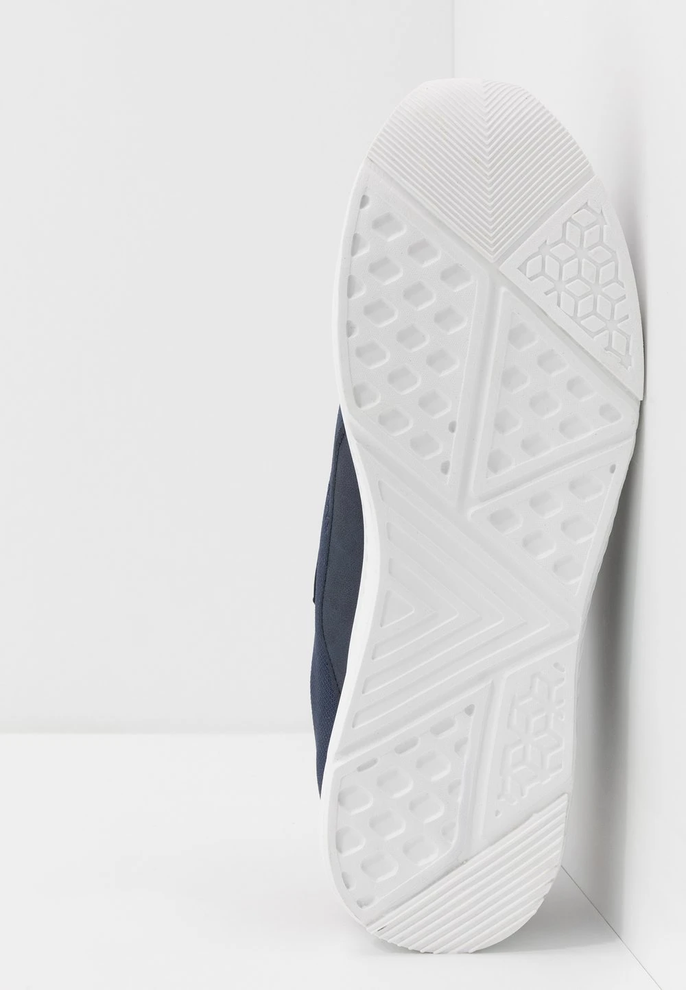 Pier One Baskets basses Prix Imbattable baskets & sneakers rond homme 7 Pier One Baskets basses Prix Imbattable baskets & sneakers rond homme – Image 5