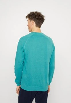 Pier One Prix Aimable 3 PACK - Sweatshirt pulls et gilets col rond homme 14 Pier One Prix Aimable 3 PACK - Sweatshirt pulls et gilets col rond homme -VêtementsElite Boutique 79d5f18e109f410d85347381fd15a1bd