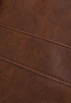 50% Off De Vente Pier One UNISEX - Sac week-end sacs de voyage et valises compartiment pour téléphone portable -VêtementsElite Boutique 7a2fa3b44e1644ea89d9f0016a1e8203